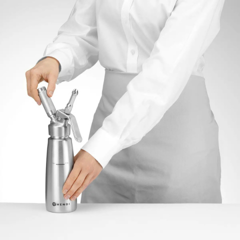 Syfon do bitej śmietany, Profi Line, 0,5L, ⌀85x(H)235mm - HENDI Syfon do bitej śmietany, Profi Line, 0,5L, ⌀85x(H)235mm - HENDI