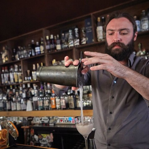 Miarka barmańska Bell z prostą krawędzią, czarna, BarFly, 25/50ml BarFly