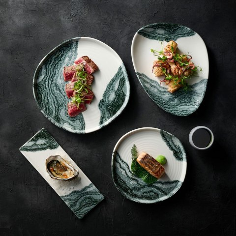 Talerz organiczny z rantem Tide Black, 250mm Churchill