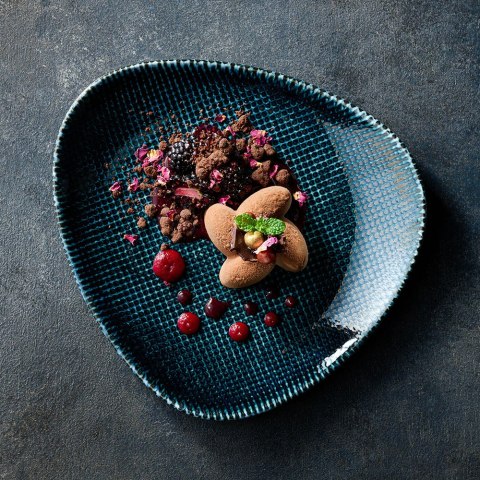 Talerz trójkątny Astro Metallic Blue, 230mm Churchill