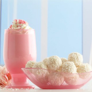 Szklanka na nóżce Riverside, 215ml, LAV LAV