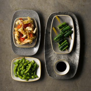 Talerz podłużny szefa kuchni Raku Quartz Black, 200x120mm Churchill